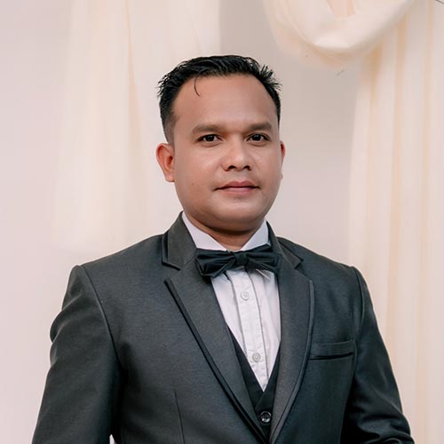 Laurensius Leo, A.Md.Kep